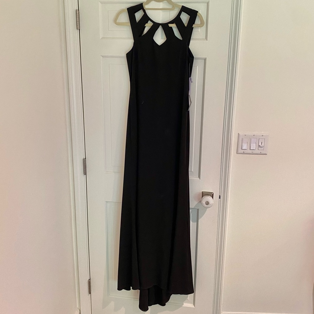 Vera Wang black floor length gown (Size 4) Never worn!